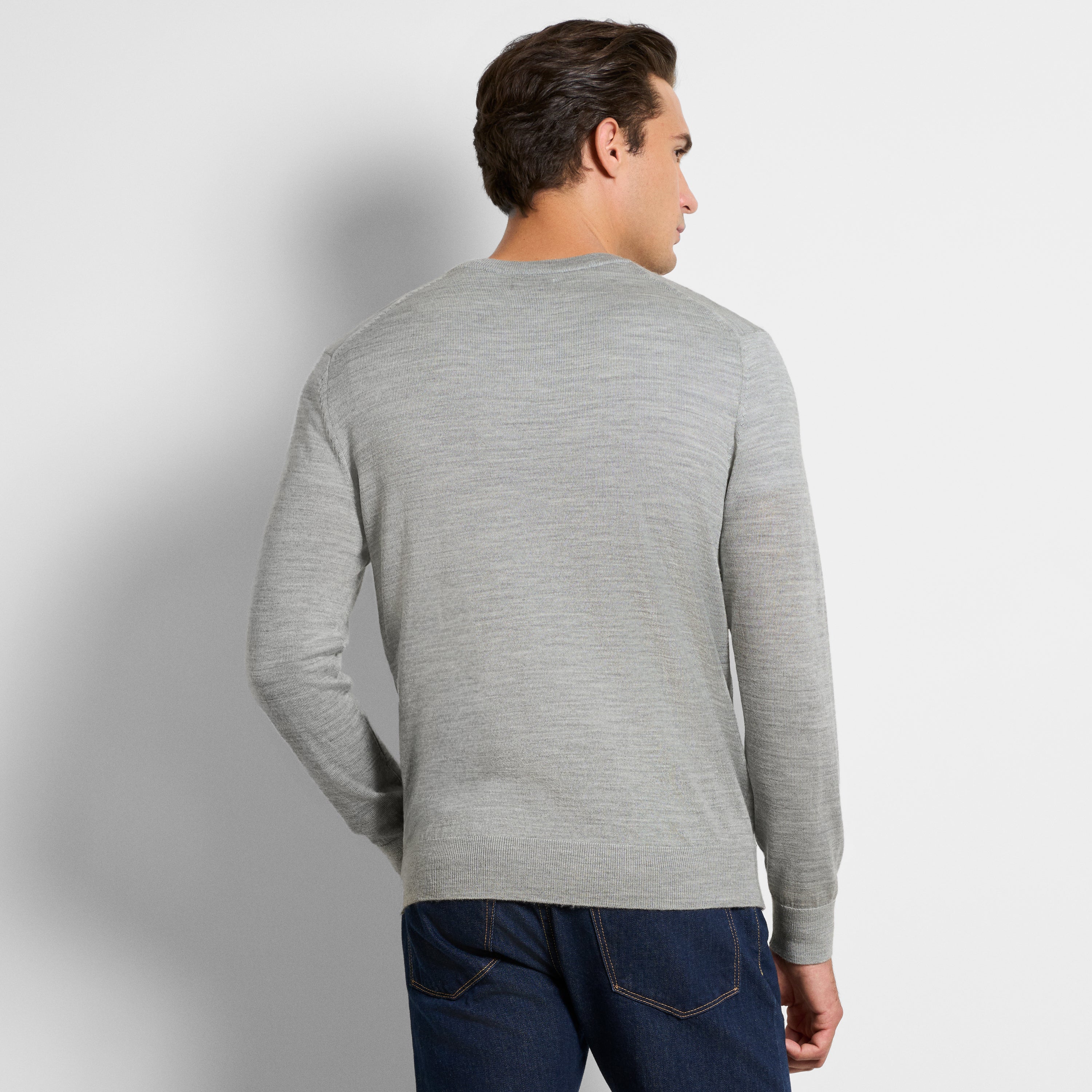 Essential Rhodes Merino V-Neck Sweater - Regular Fit
