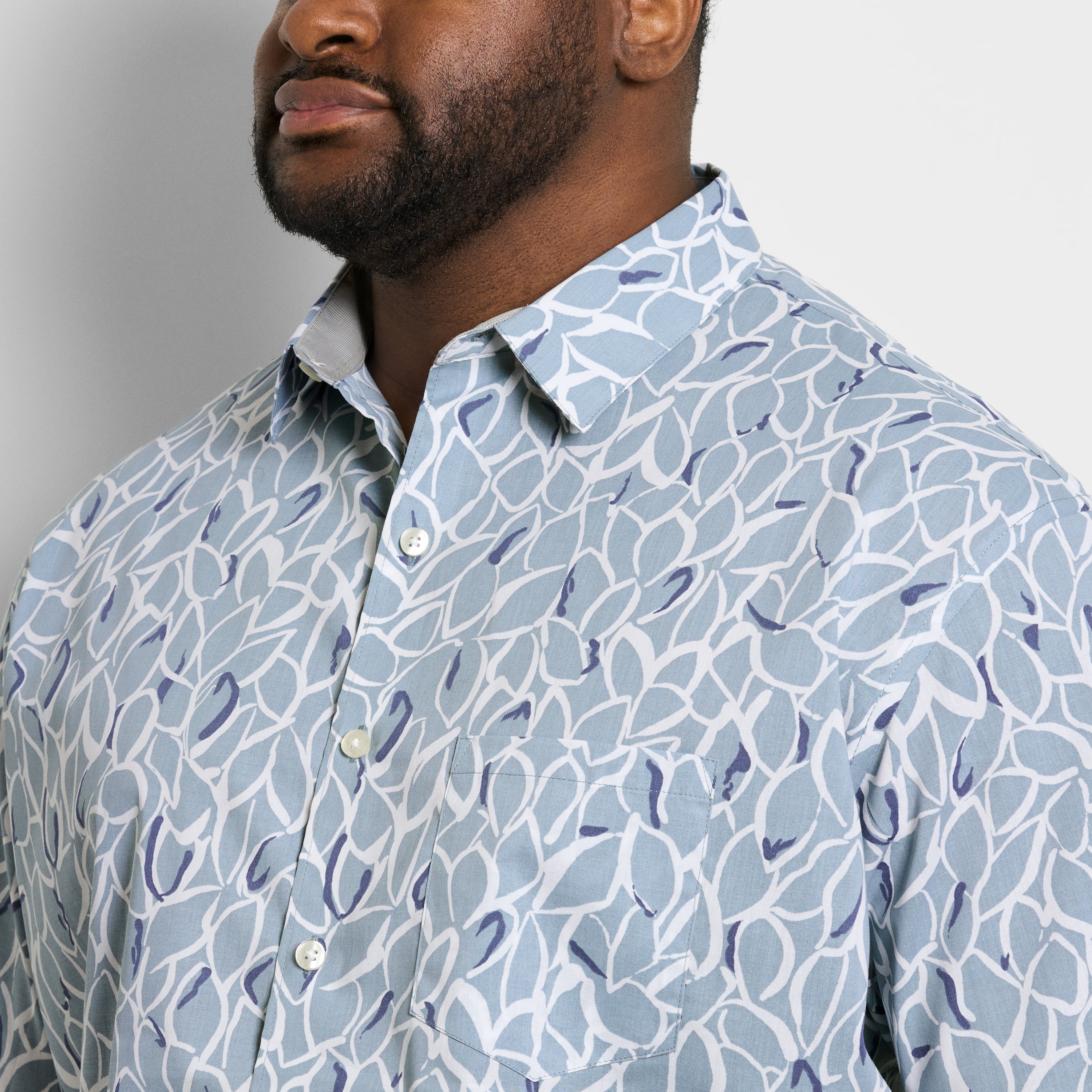 Folsen Short Sleeve Stain Shield Shirt Bold Leaf Print - Big & Tall