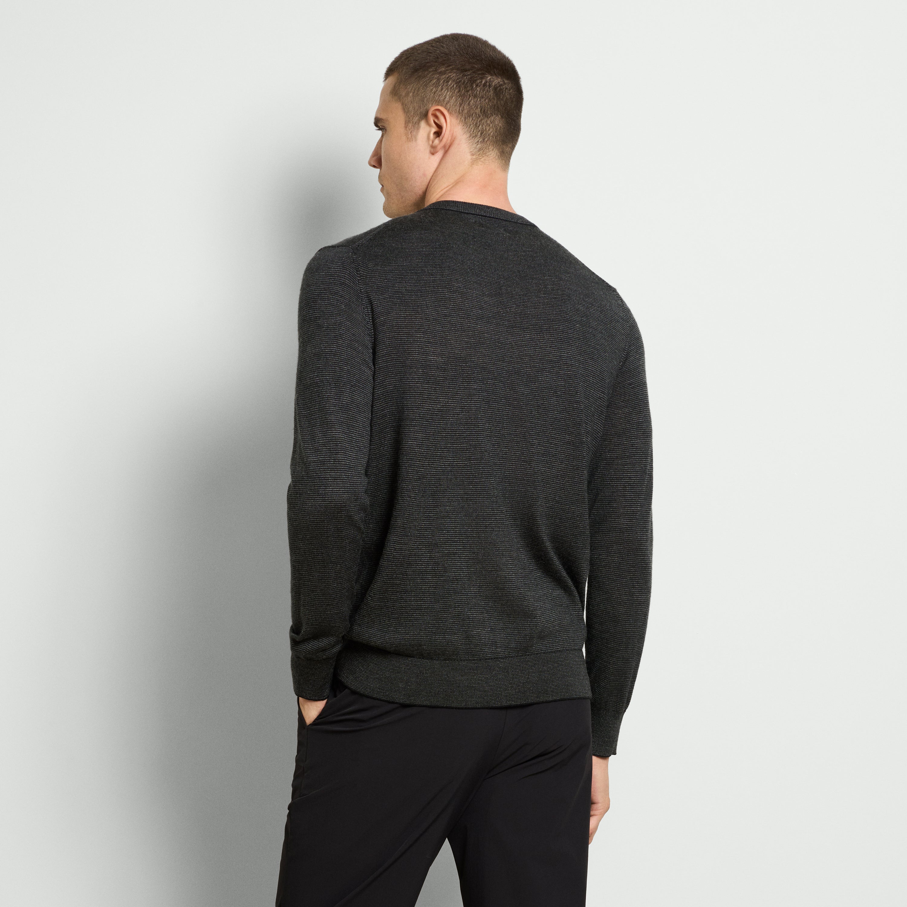 Essential End on End Long Sleeve V-Neck Sweater