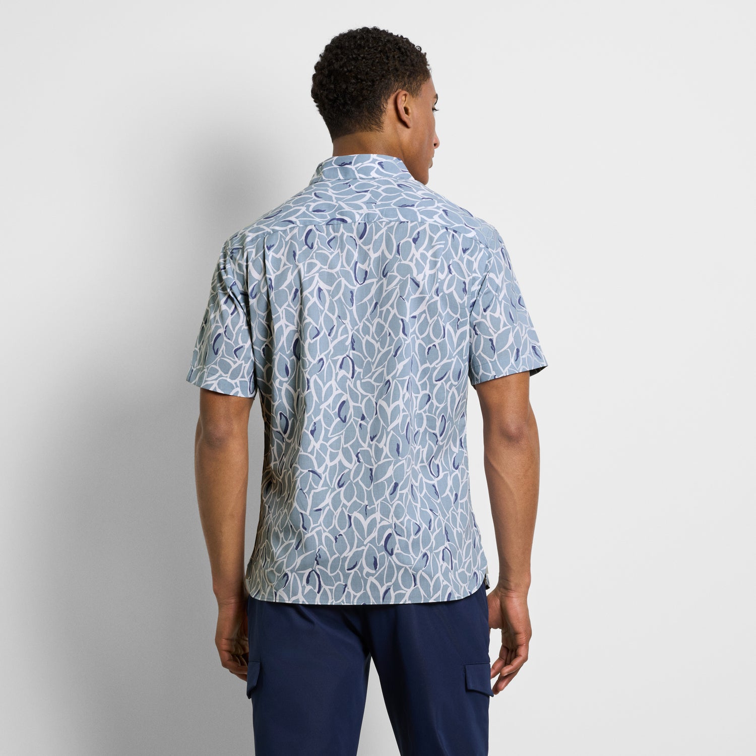 Folsen Short Sleeve Stain Shield Shirt Bold Leaf Print - Slim Fit