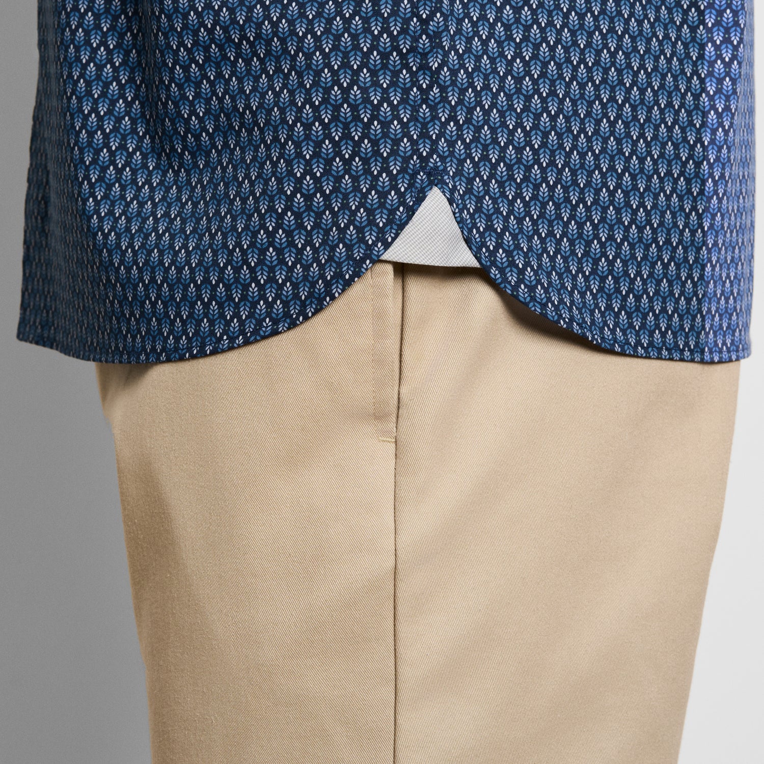 Folsen Short Sleeve Stain Shield Shirt Leaf Print - Slim Fit
