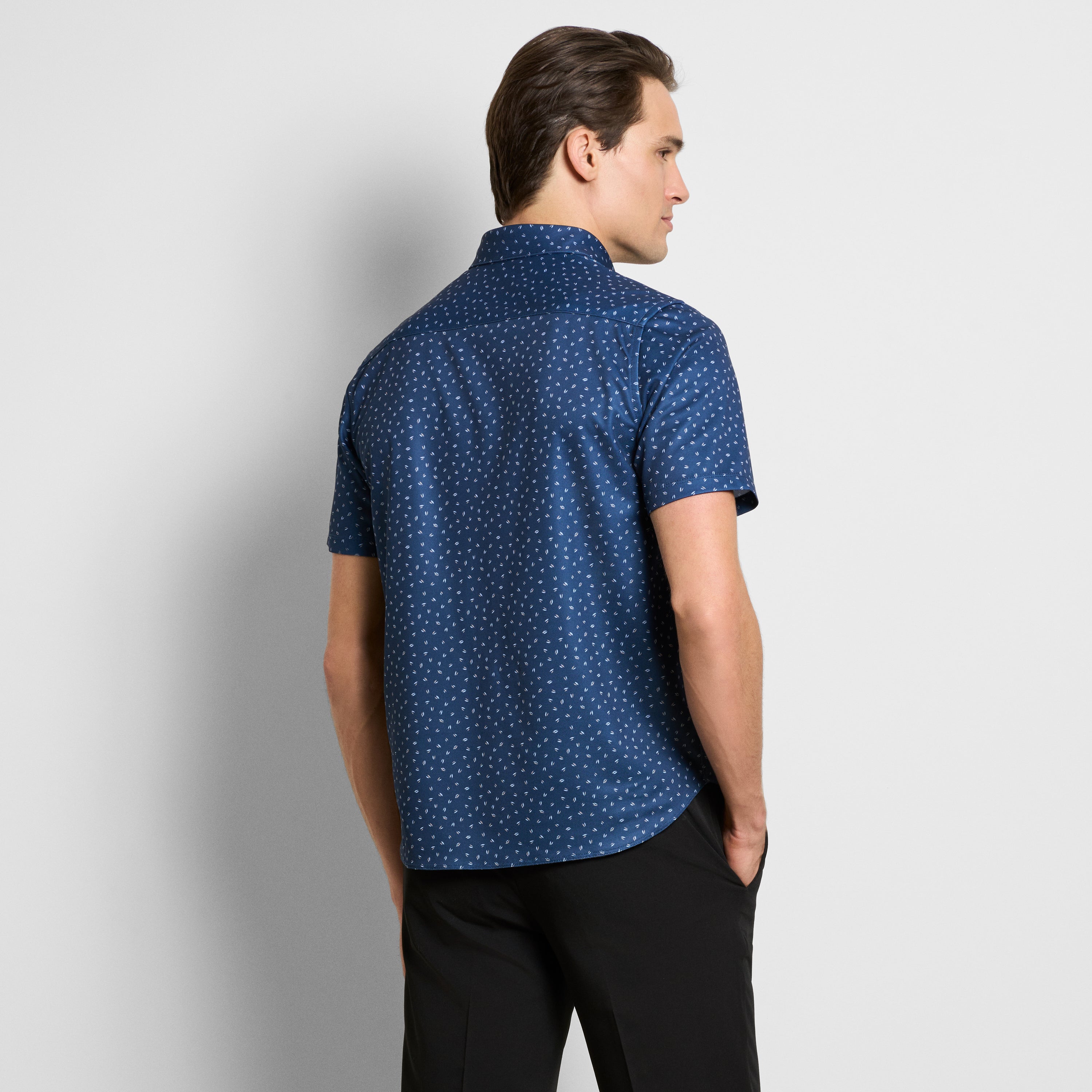 Slim Fit Performance Knit Short Sleeve Leaf Print Button Up Shirt