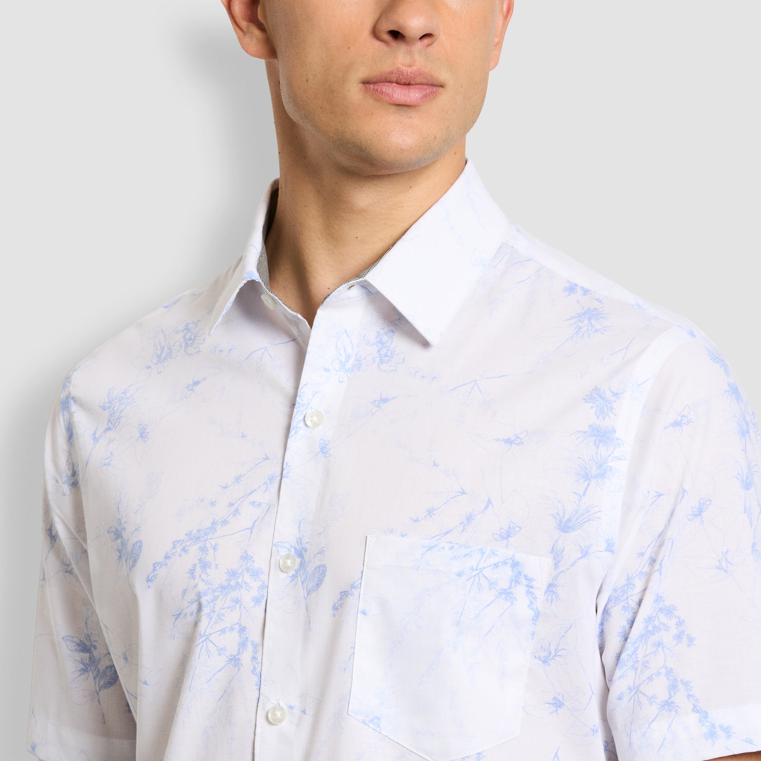 Folsen Short Sleeve Stain Shield Wildflower Print - Slim Fit