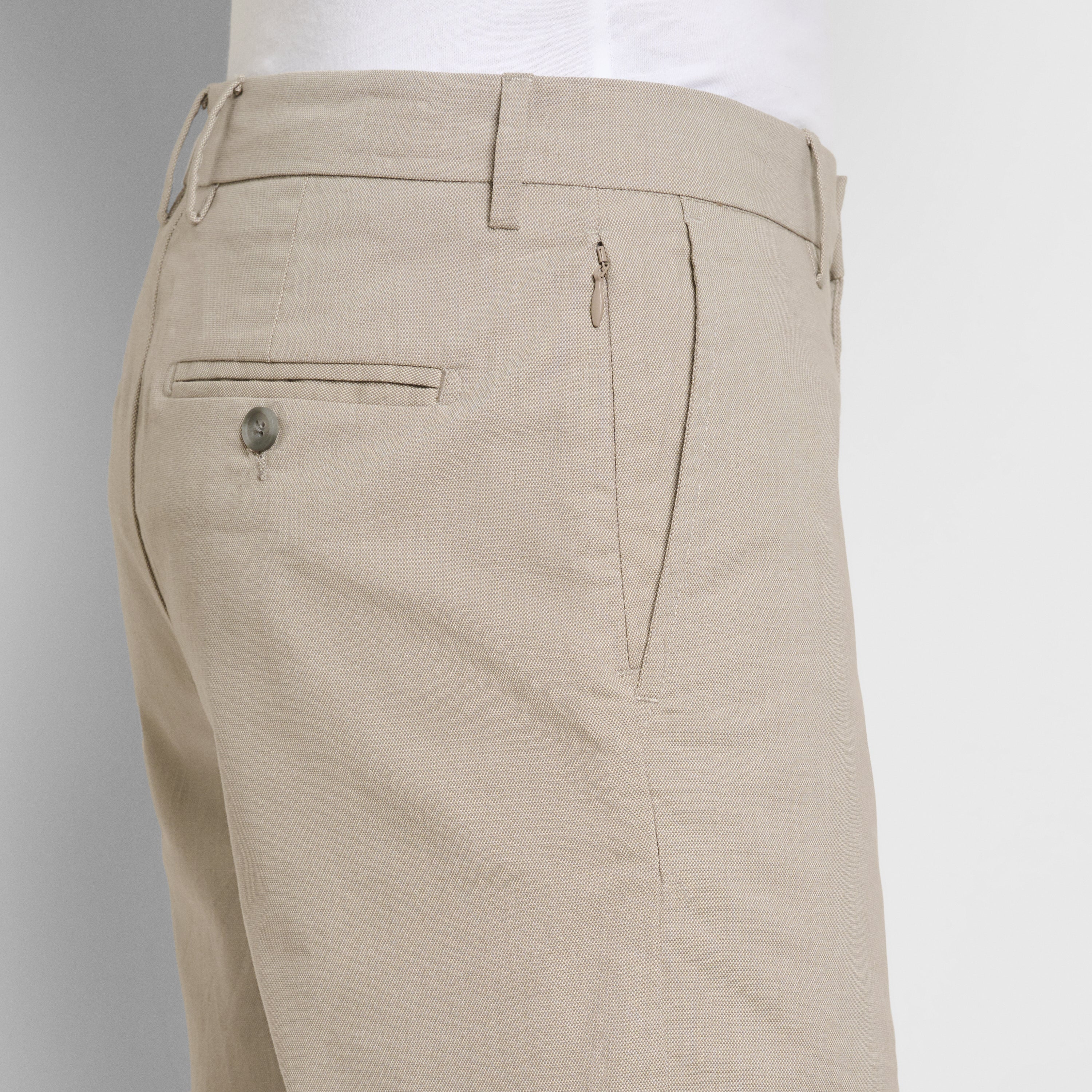 Essential Cotton Texture Stretch Short - Straight Fit