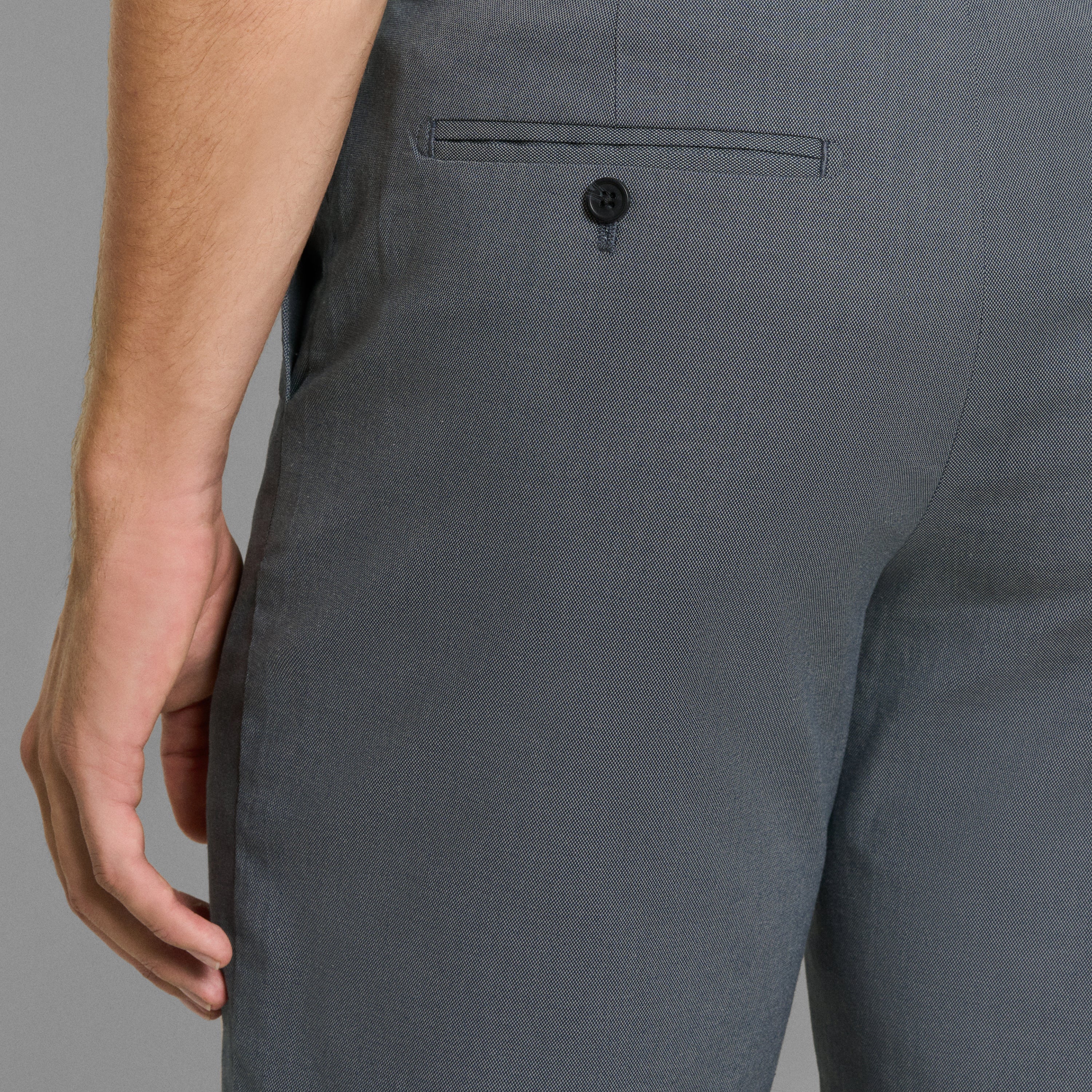 Essential Cotton Texture Stretch Short - Straight Fit