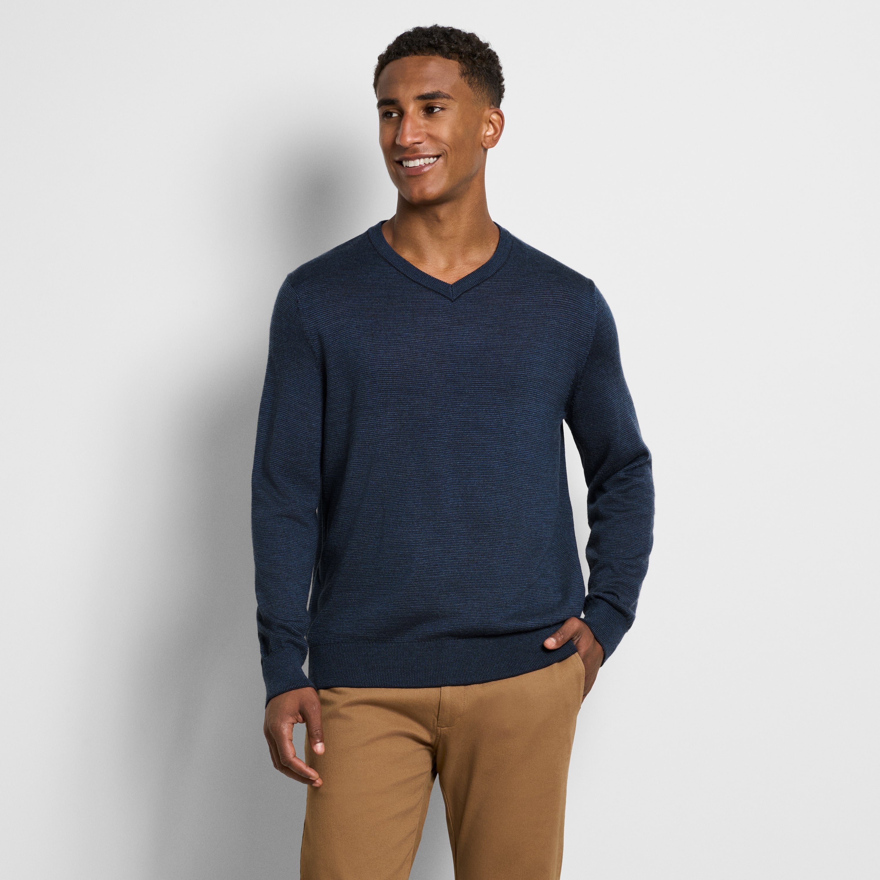 Van Heusen Men's Essential End on End Stripe LS V Neck Sweater, Black, 2XL Van Heusen Men's Essential End on End Stripe LS V Neck Sweater, Black, 2XL