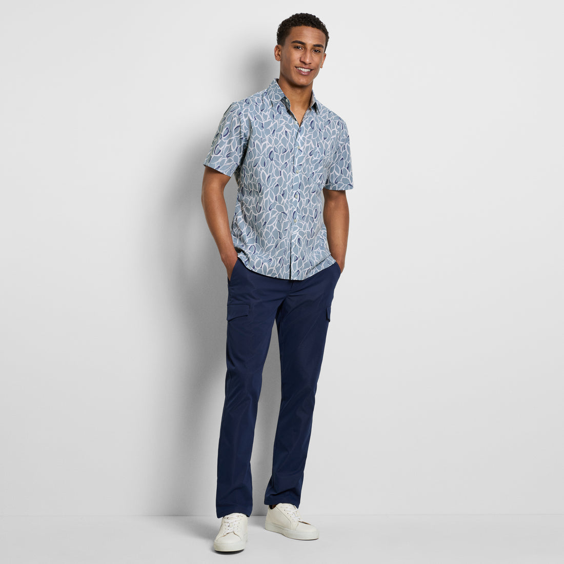 Folsen Short Sleeve Stain Shield Shirt Bold Leaf Print - Slim Fit