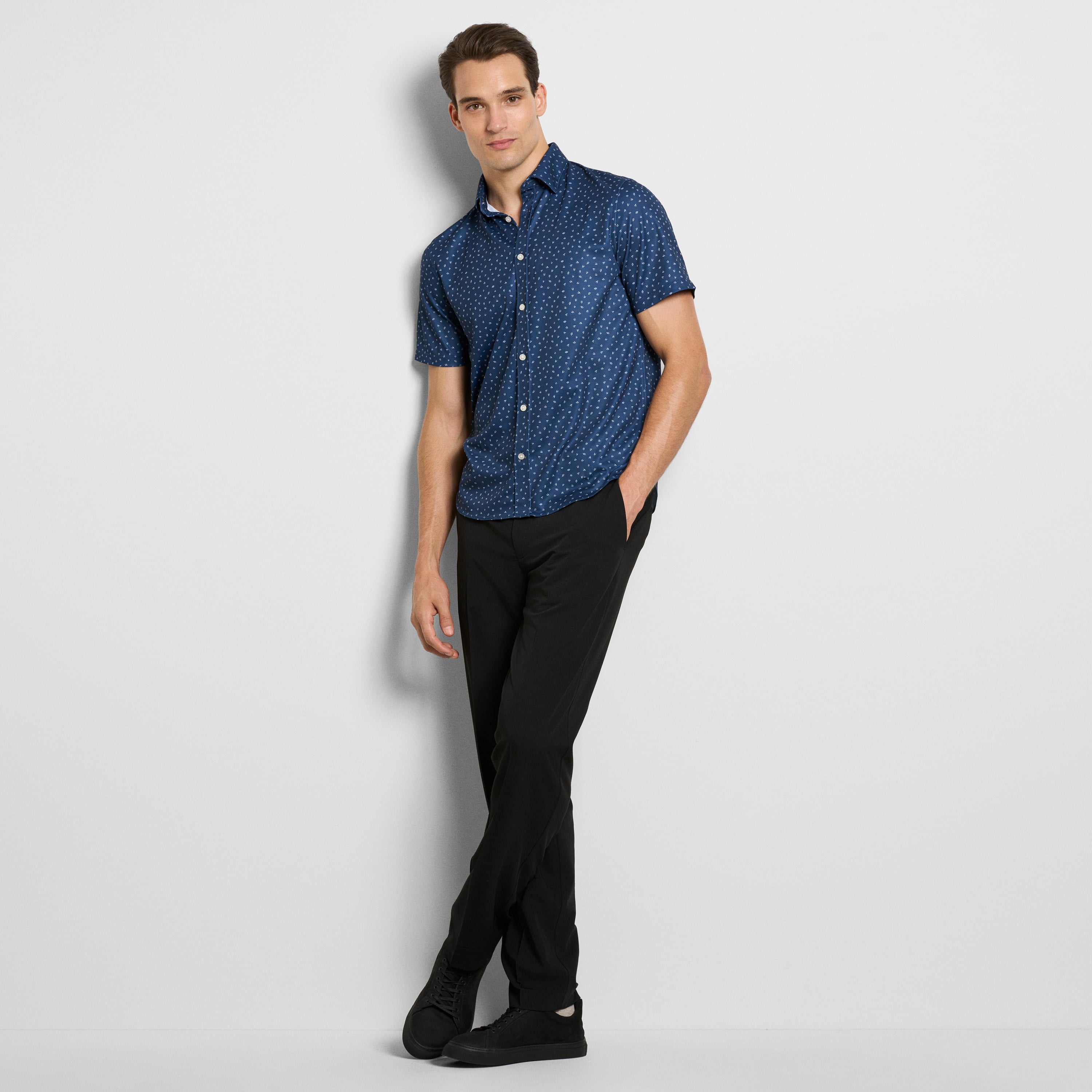 Slim Fit Performance Knit Short Sleeve Leaf Print Button Up Shirt