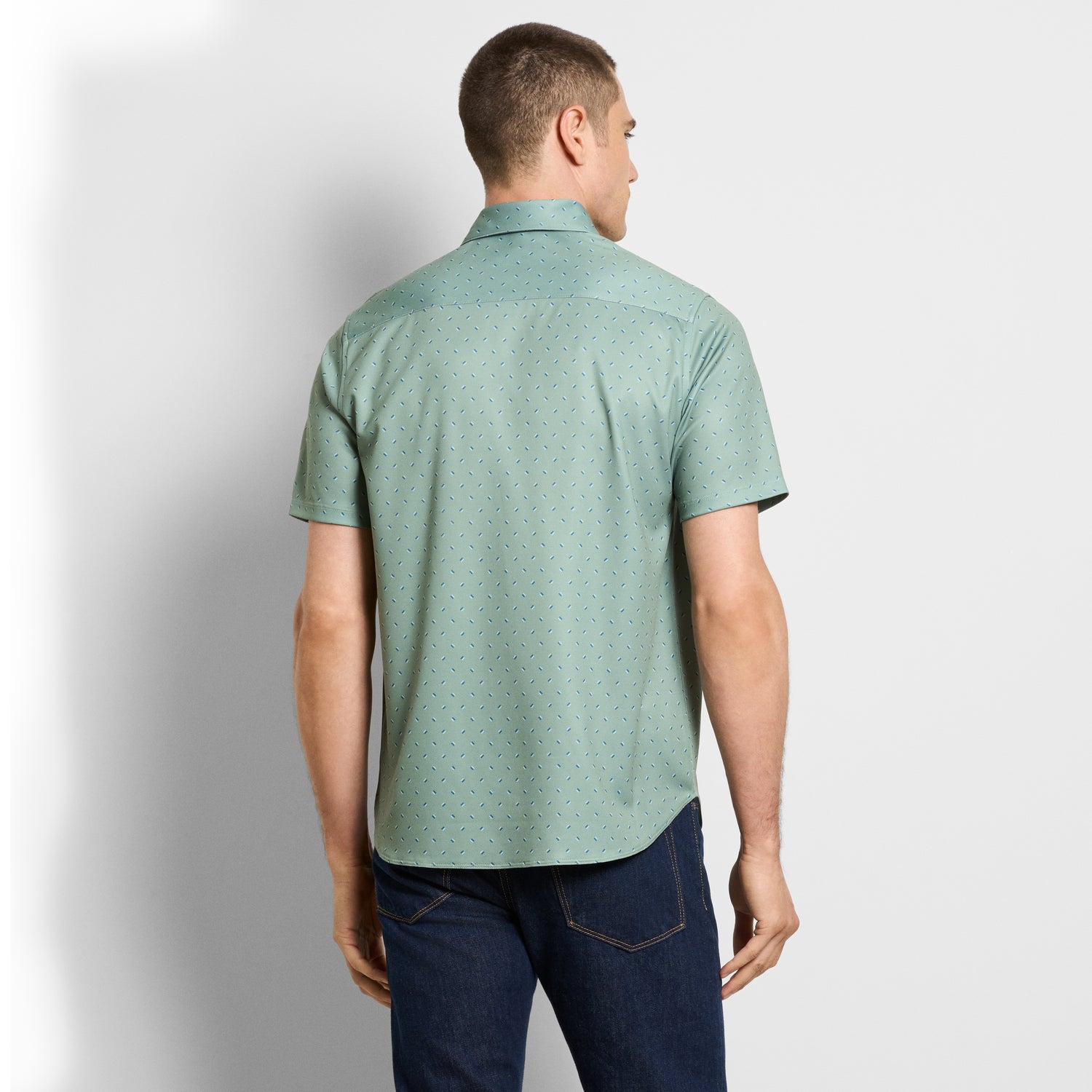 Slim Fit Performance Knit Short Sleeve Match Print Button Up Shirt