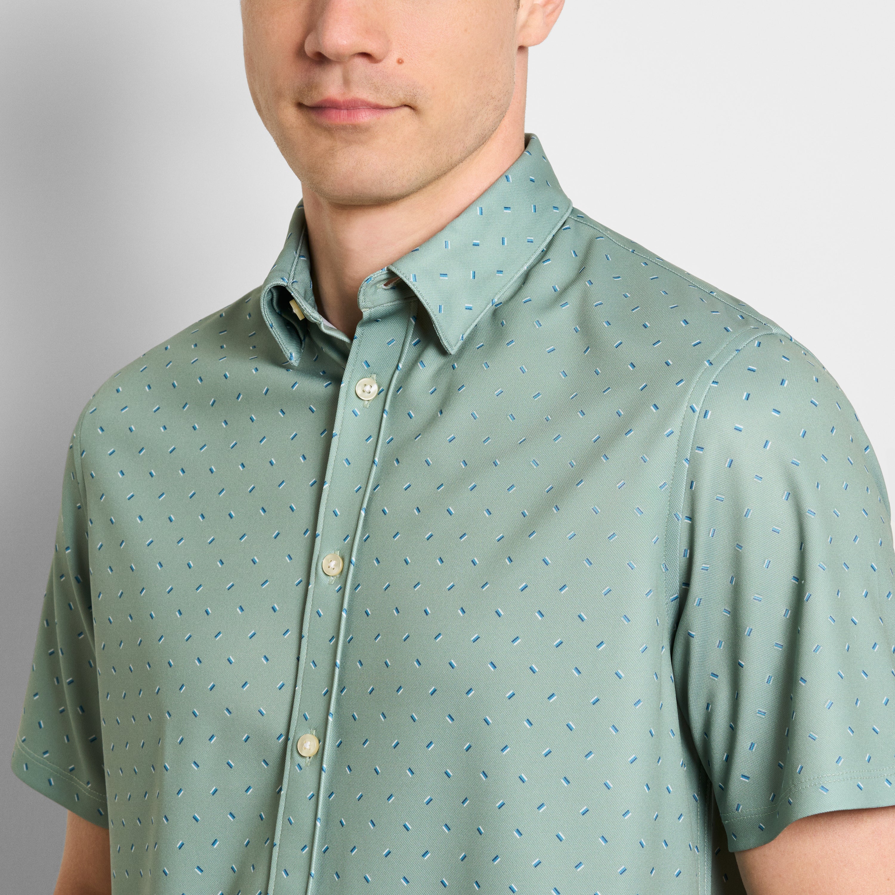 Slim Fit Performance Knit Short Sleeve Match Print Button Up Shirt
