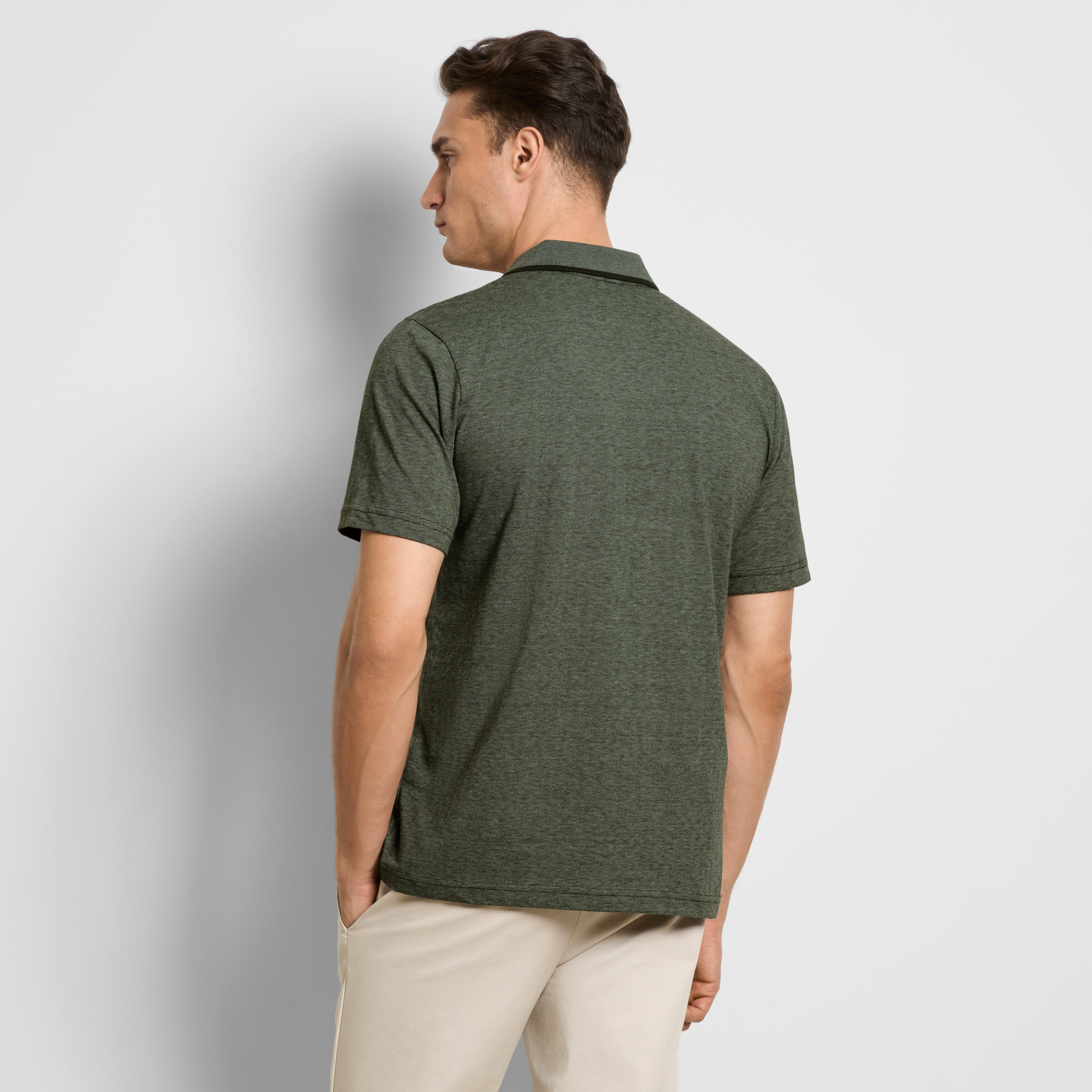 Essential Jacquard Short Sleeve Polo – Van Heusen