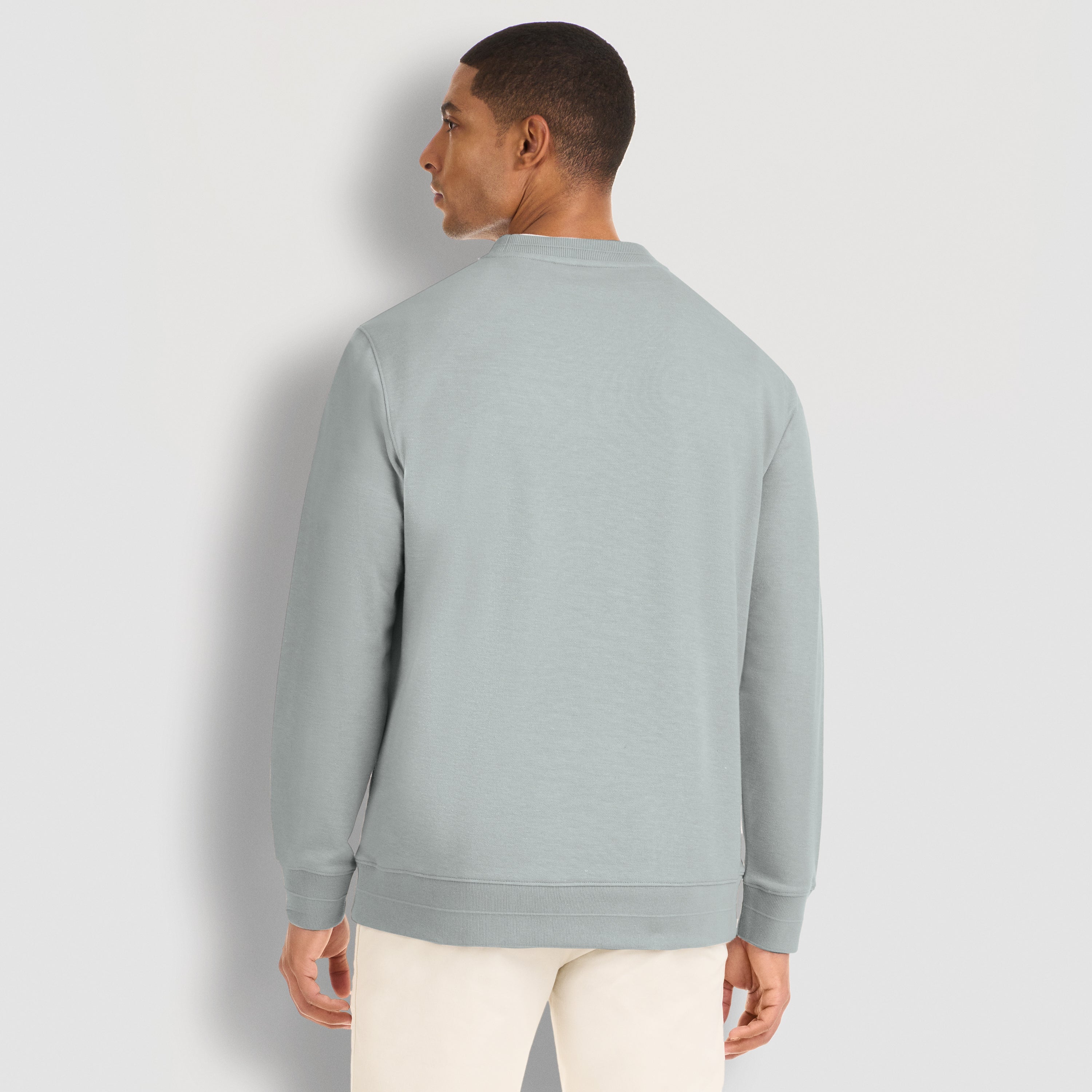 Essential Stain Shield Luxore Crew - Regular Fit