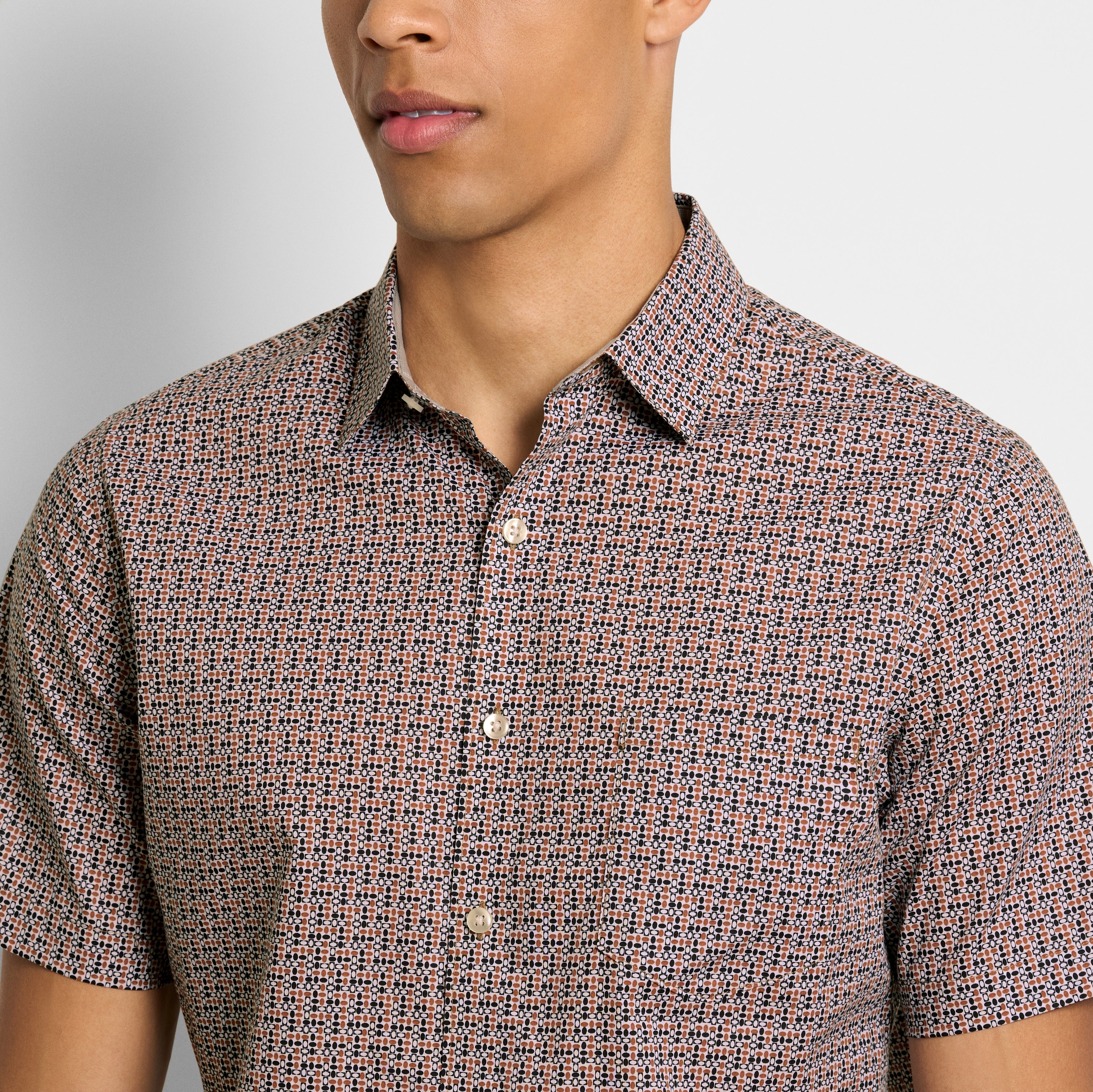 Folsen Short Sleeve Stain Shield Pavers Print Shirt - Slim Fit