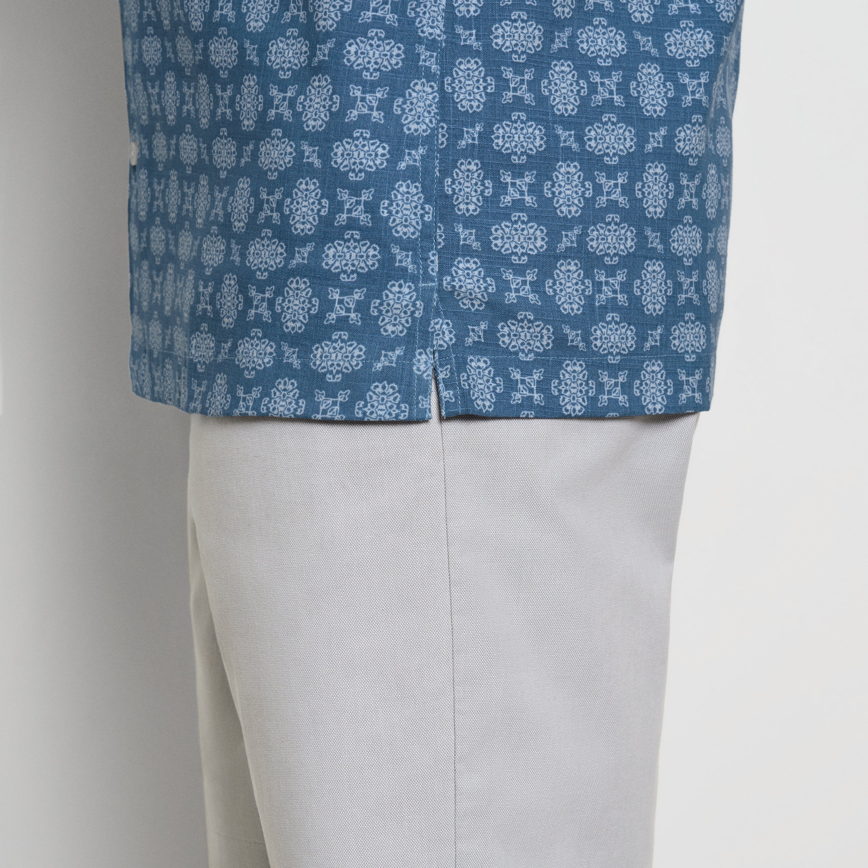 Geo Print Texture Camp Shirt