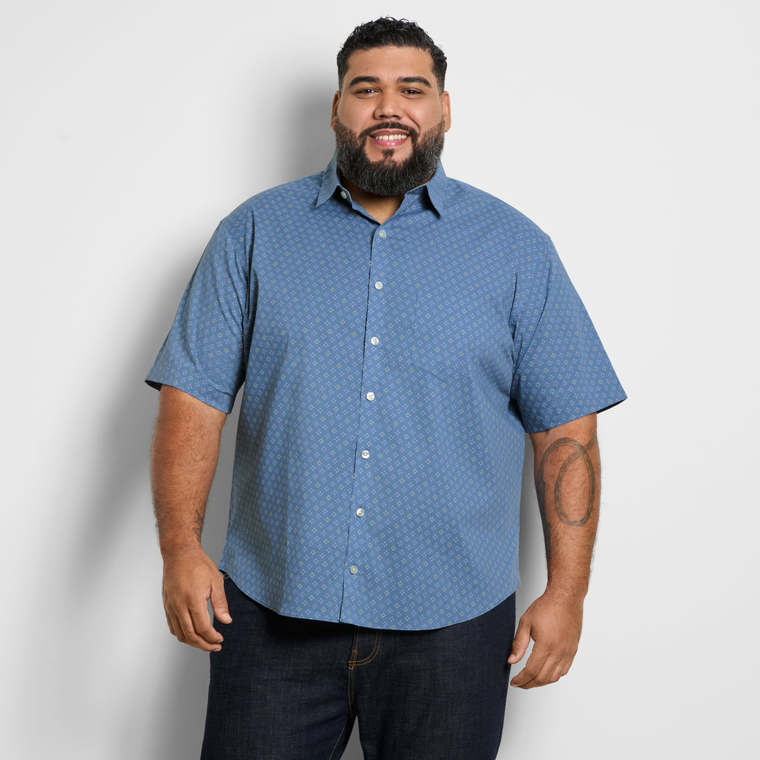 Big & Tall Everyday Defense Stain Shield Printed Short Sleeve Shirt